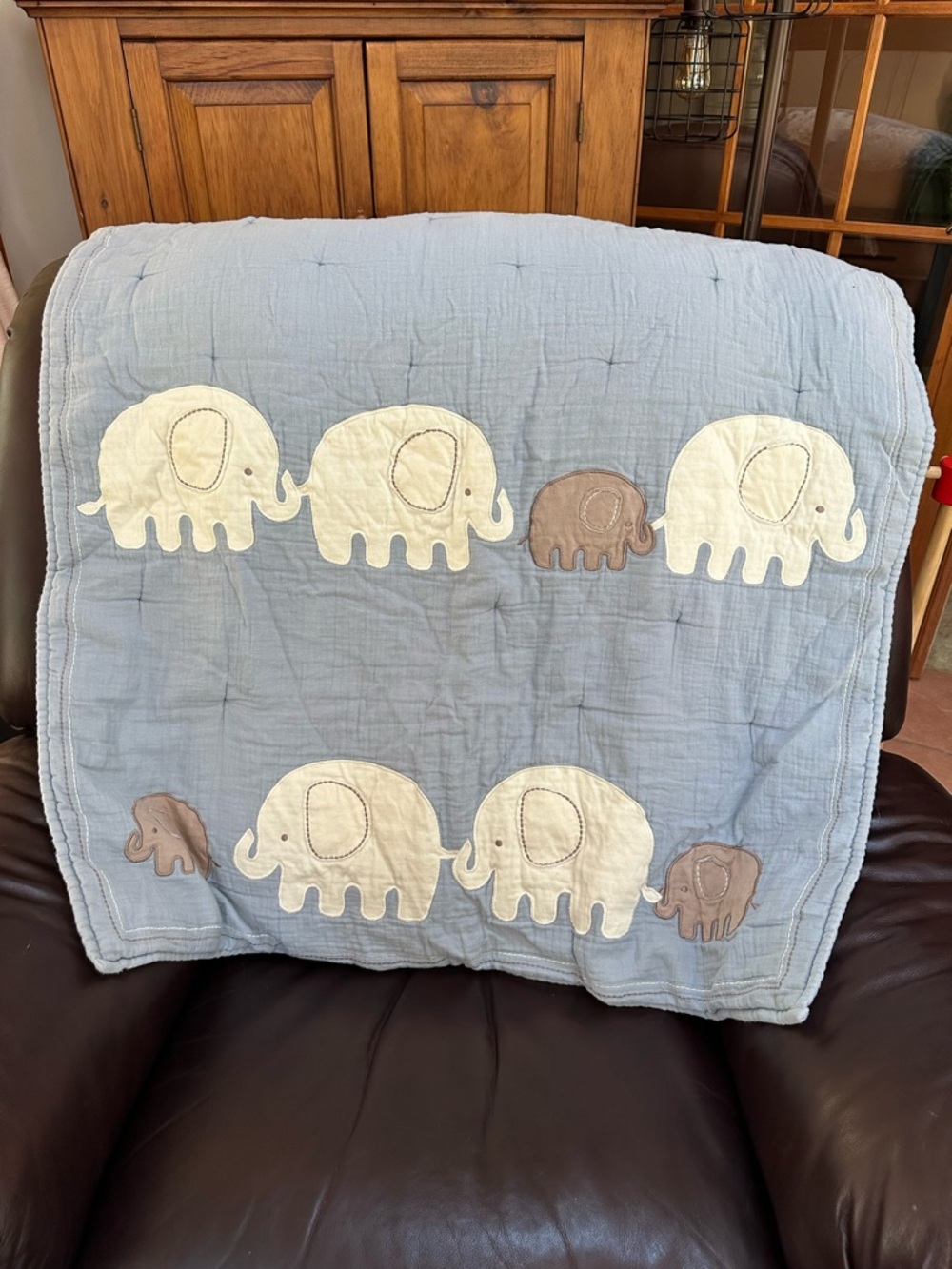 Lambs & Ivy Reversible Stripes Elephants Crib Blanket
